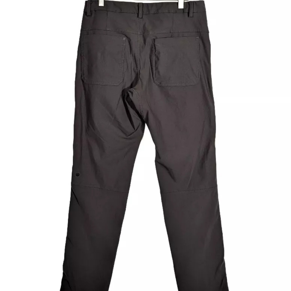 Lululemon ABC Commission Warpstream Slim Fit Golf Chino Size 32x34